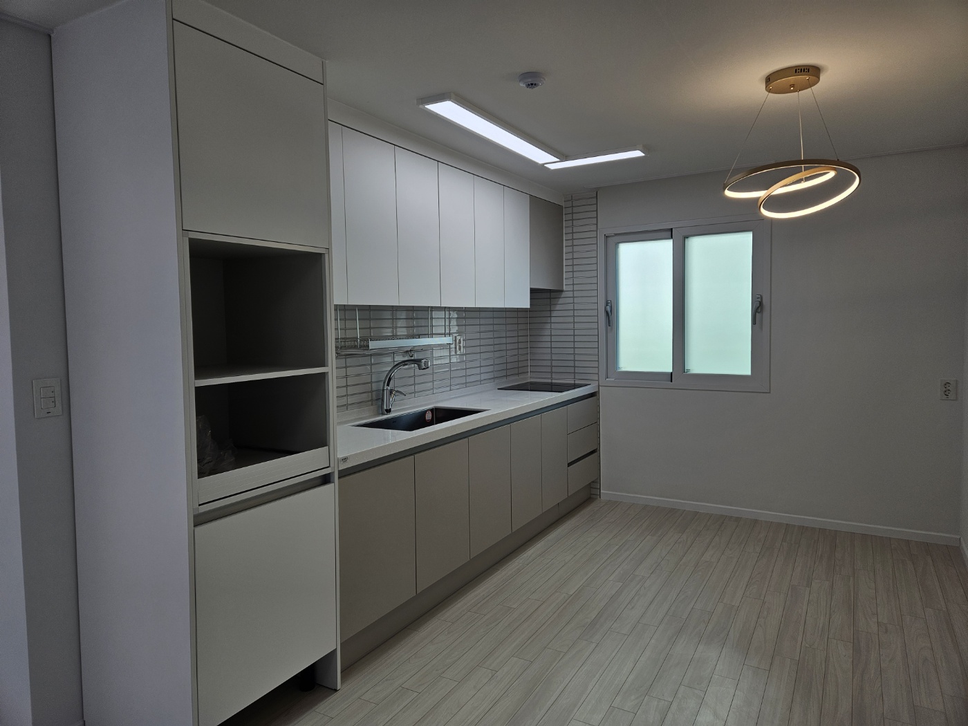 /user/m/misodesign/editor/2406/9e4034621ea95b43ba063253df92872f_1717333755_1606.jpg 이미지크게보기